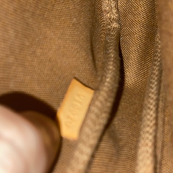 Louis Vuitton Accessory Pouch - Picture 6 of 7